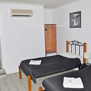 Budget Zimmer mit zwei Einzelbetten
